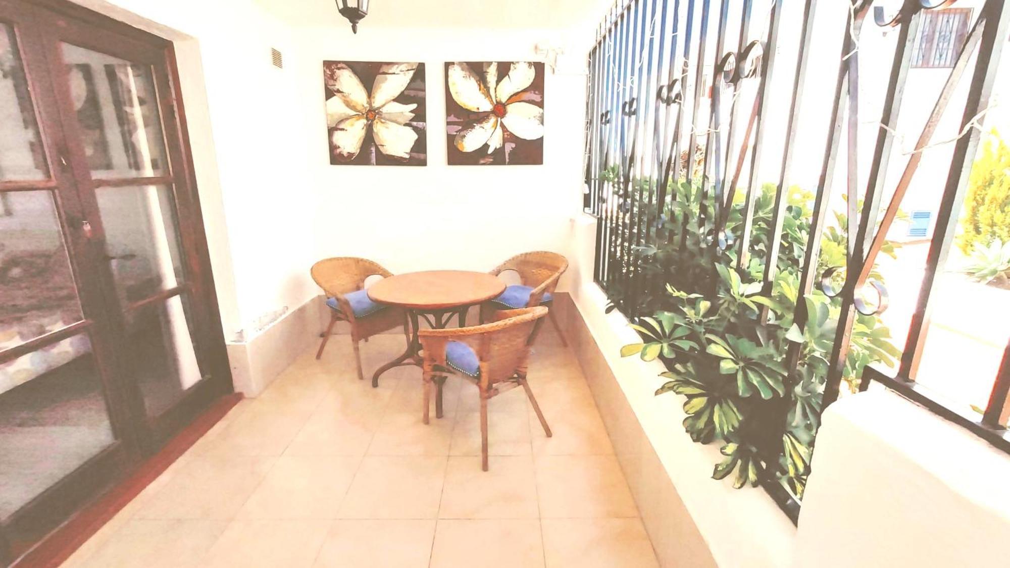 Port Royal Apartments, Heated Pool, Speed Wifi, Terrace Apartment Arona (Tenerife)